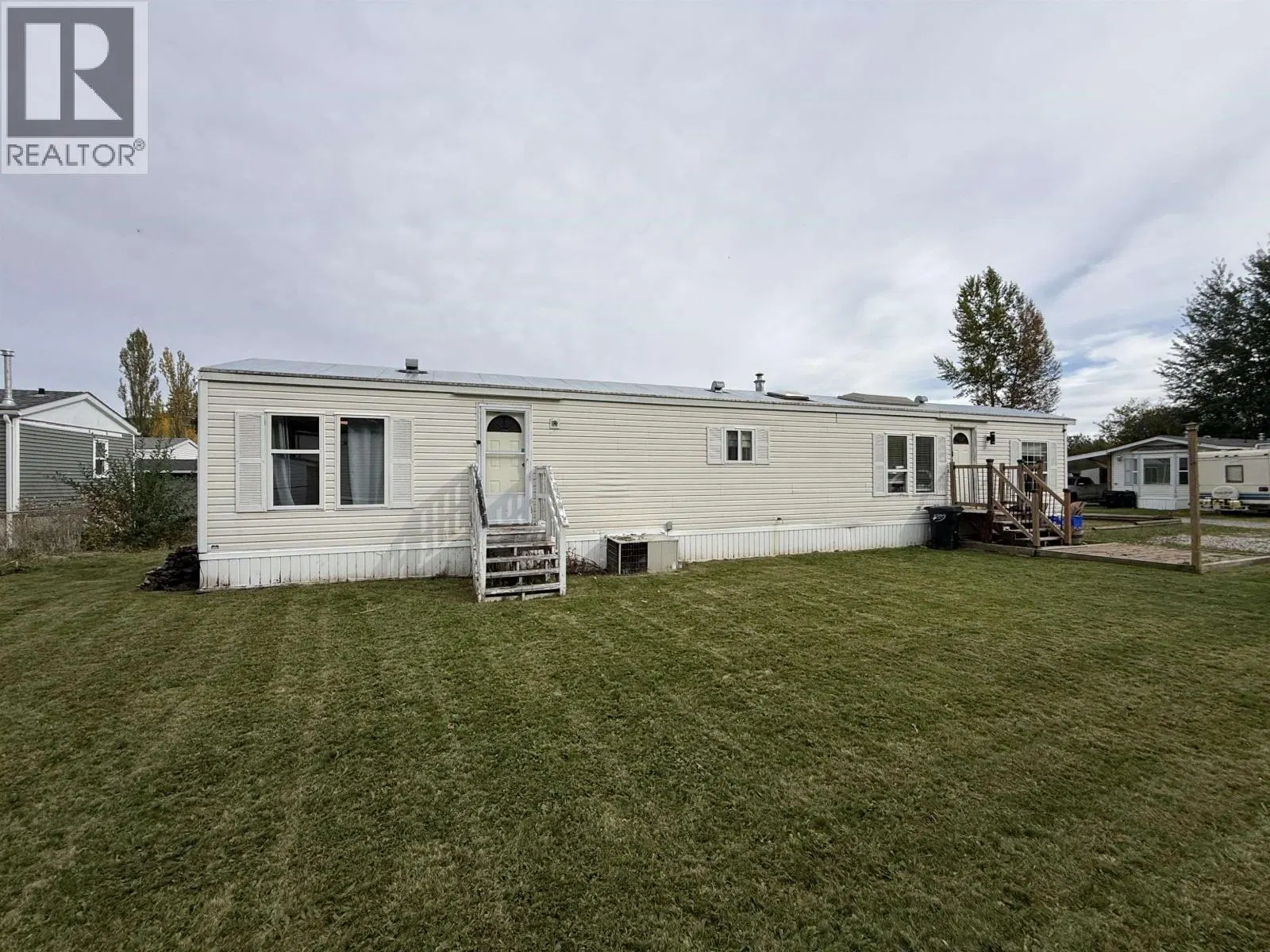 Photo 4 of 29 at #15 – 3211 GOOK Road