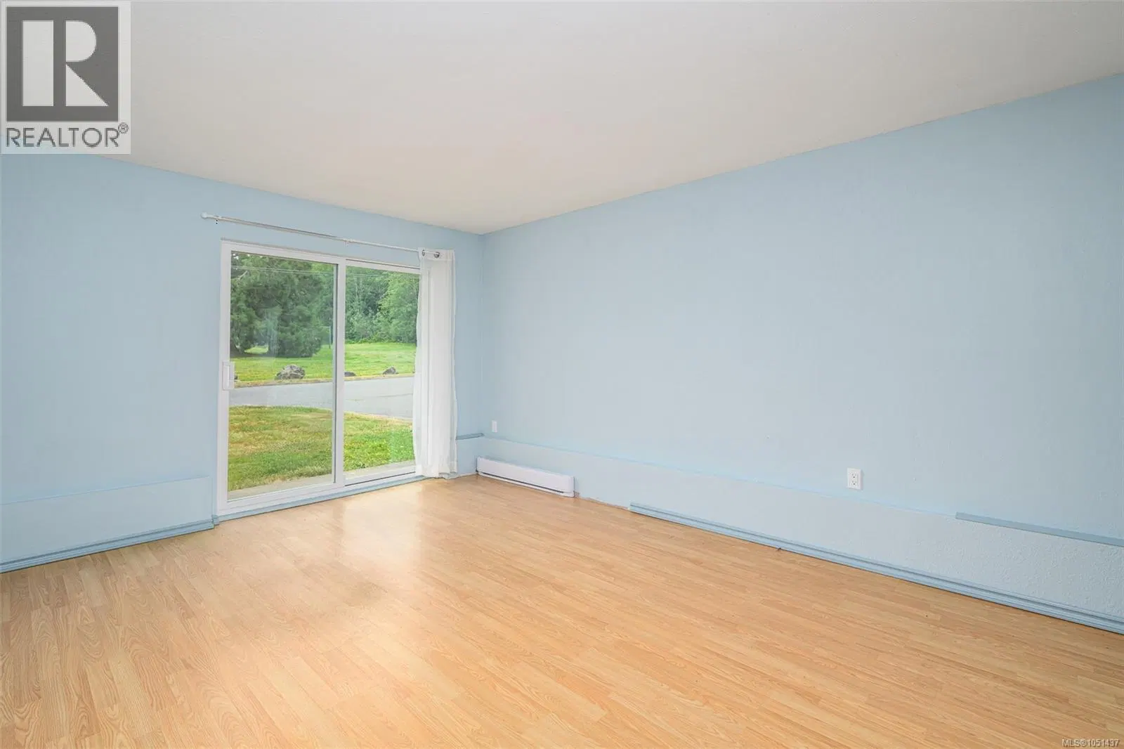 Photo 5 of 21 at #107 – 611 MacMillan Drive