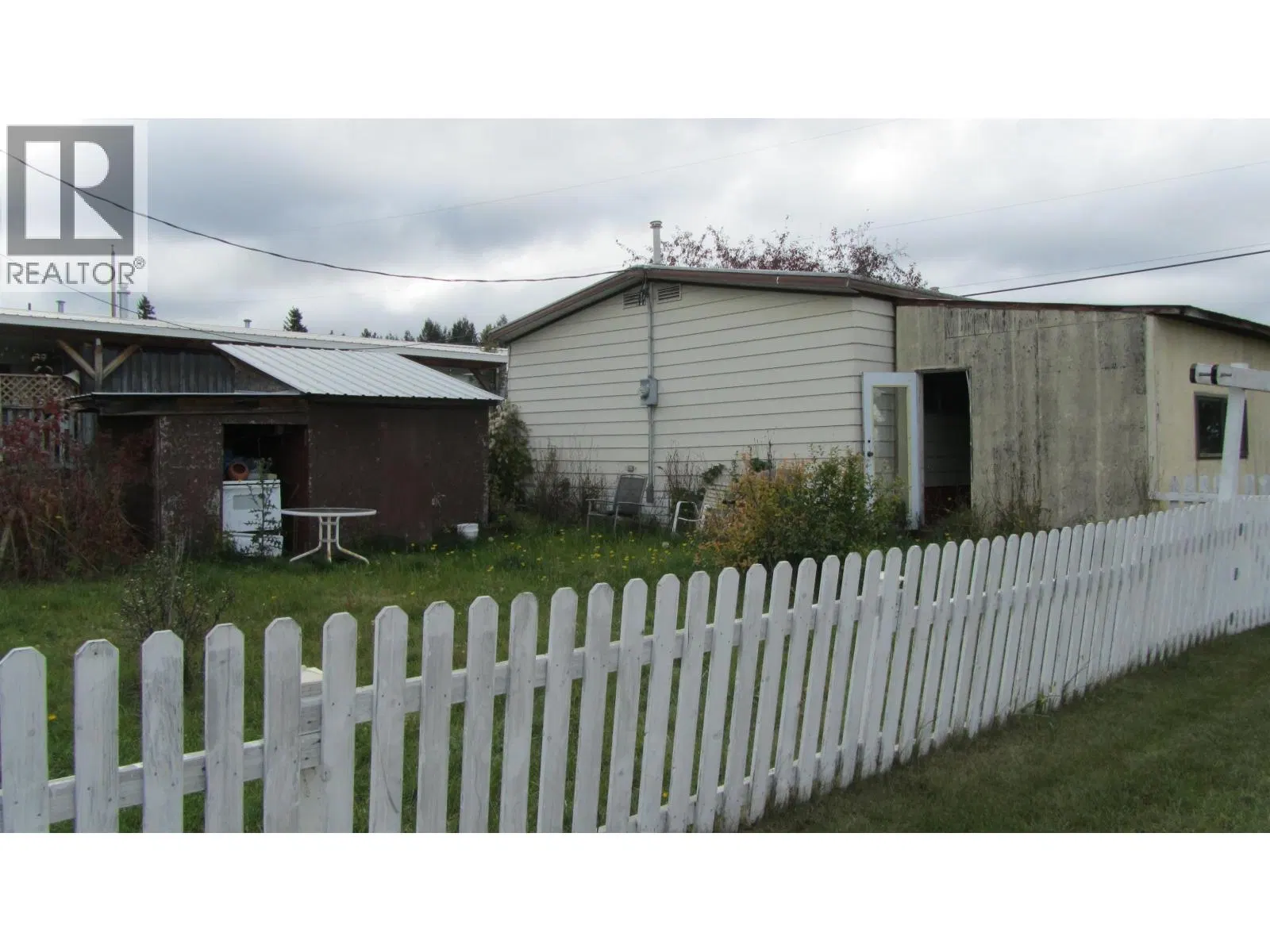 Photo 3 of 11 at #61 – 375 HORSE LAKE Road