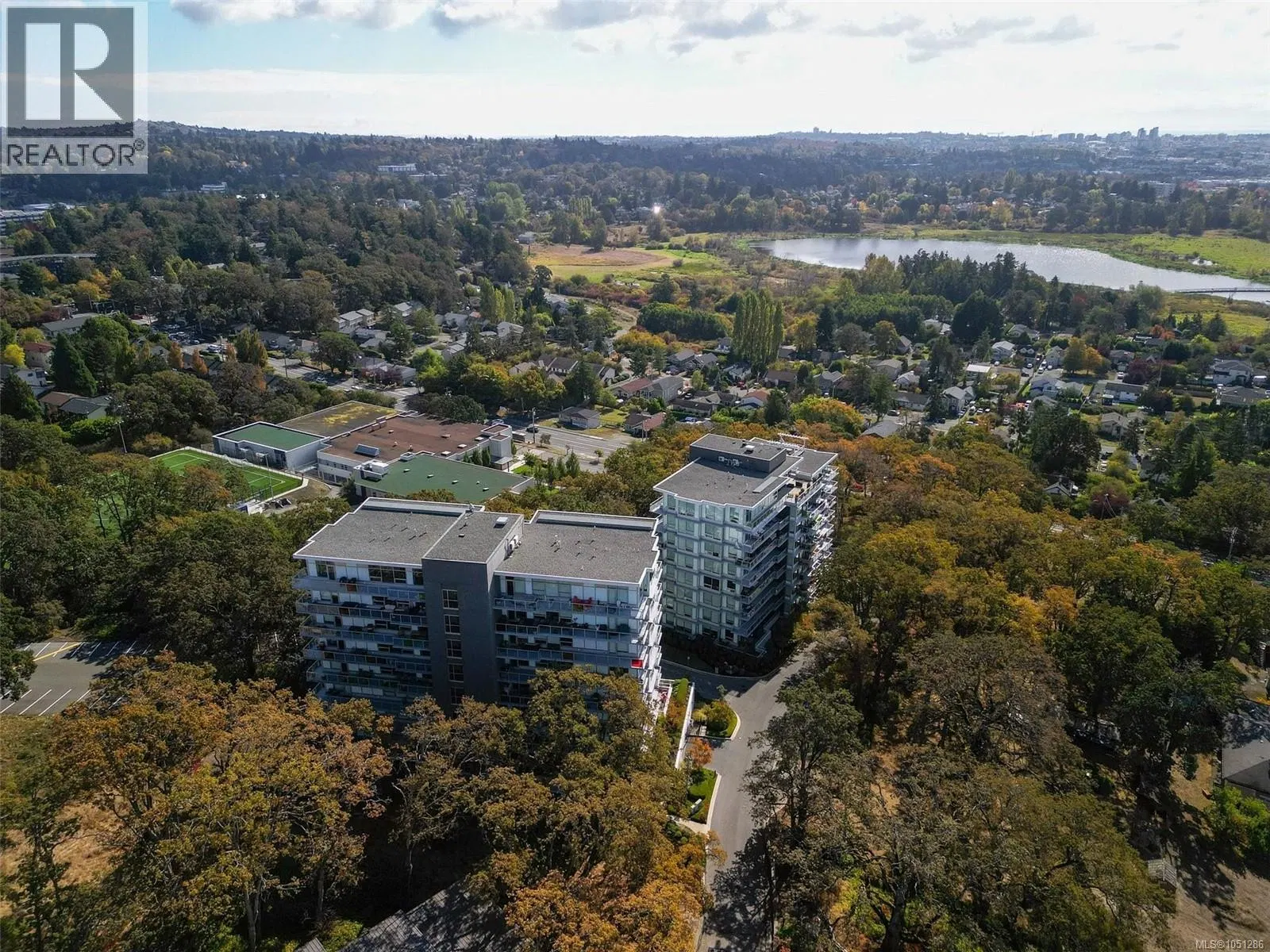 #703 – 4011 Rainbow Hill Lane