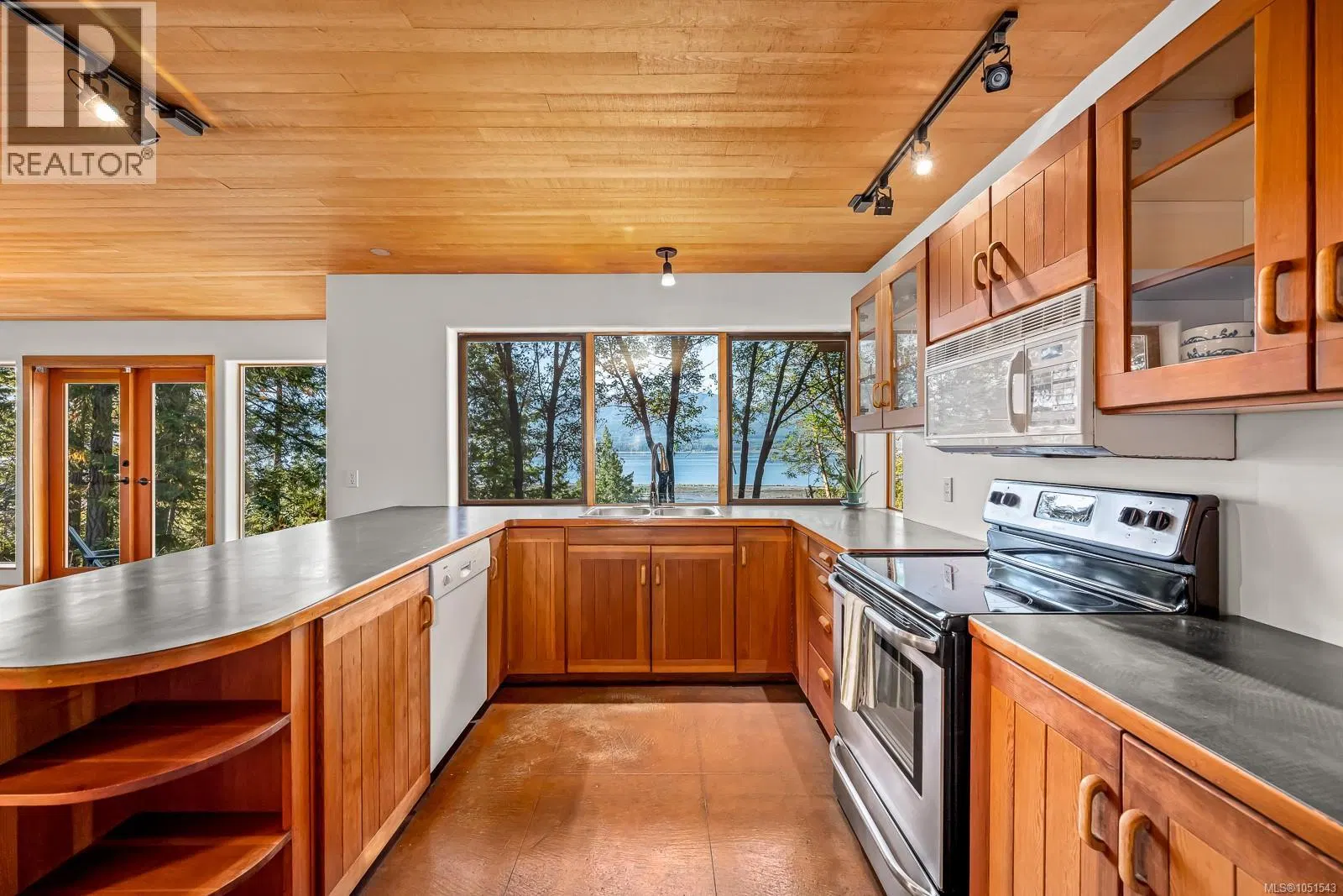 Photo 5 of 63 at 6161 Lacon Road