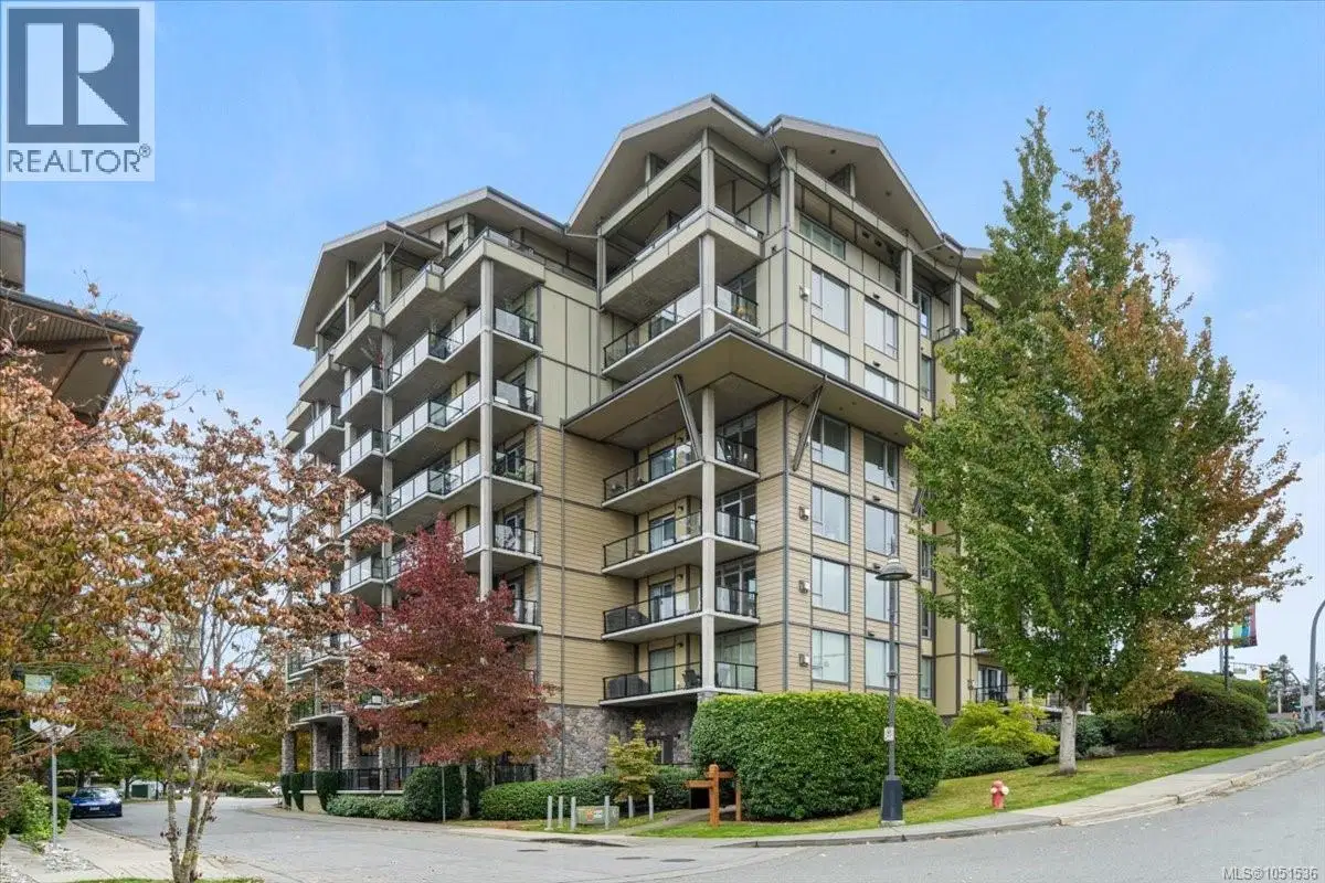 #606 – 194 Beachside Drive
