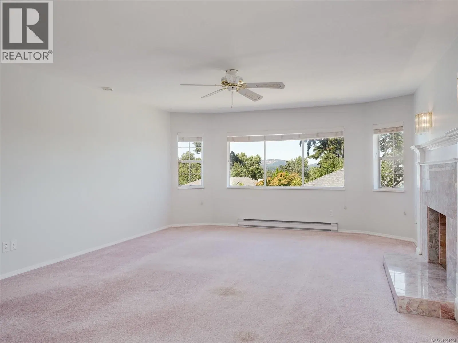 Photo 5 of 41 at 1287 Carmichael Court
