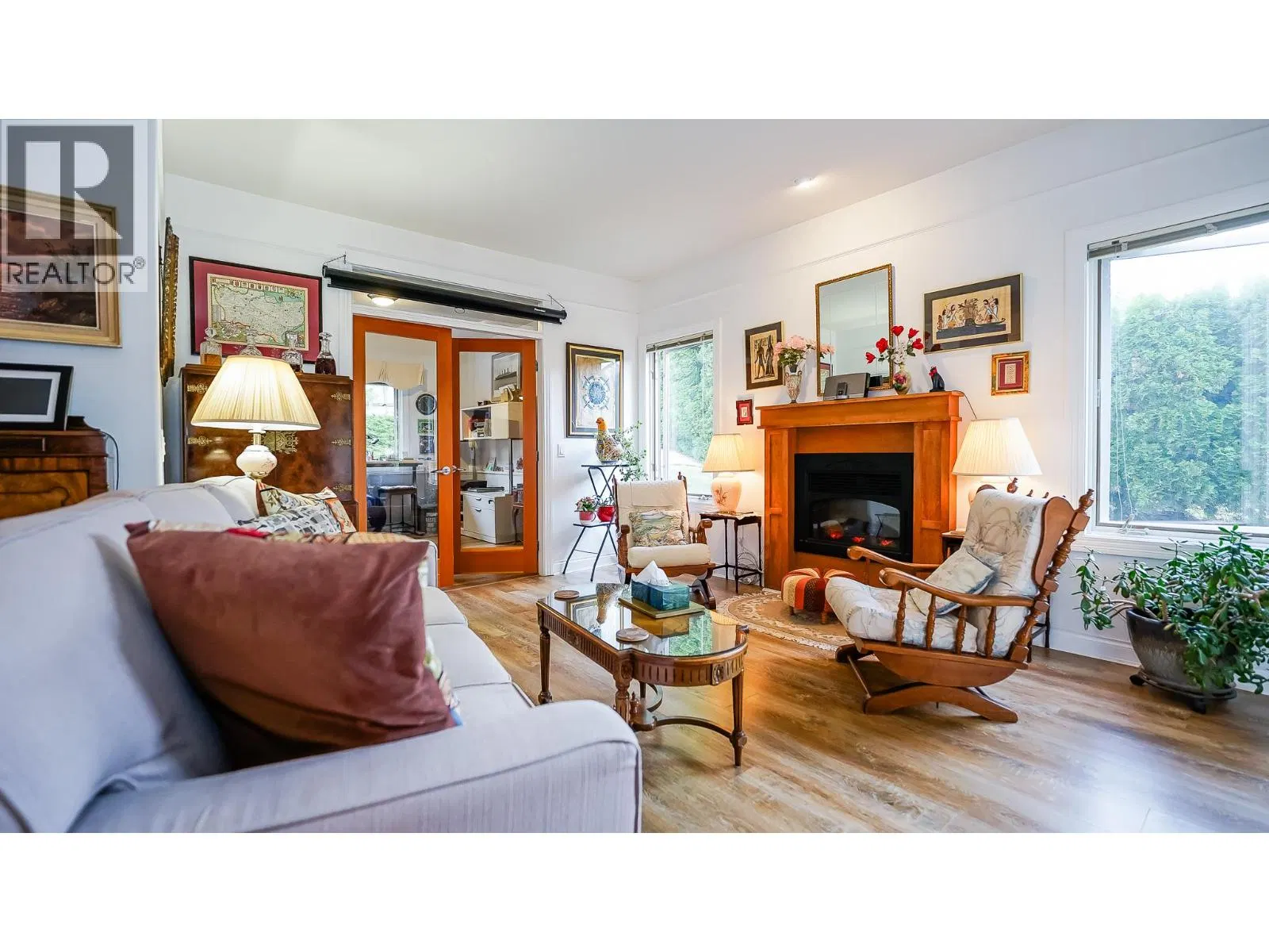Photo 4 of 12 at #104 – 1391 10 Avenue