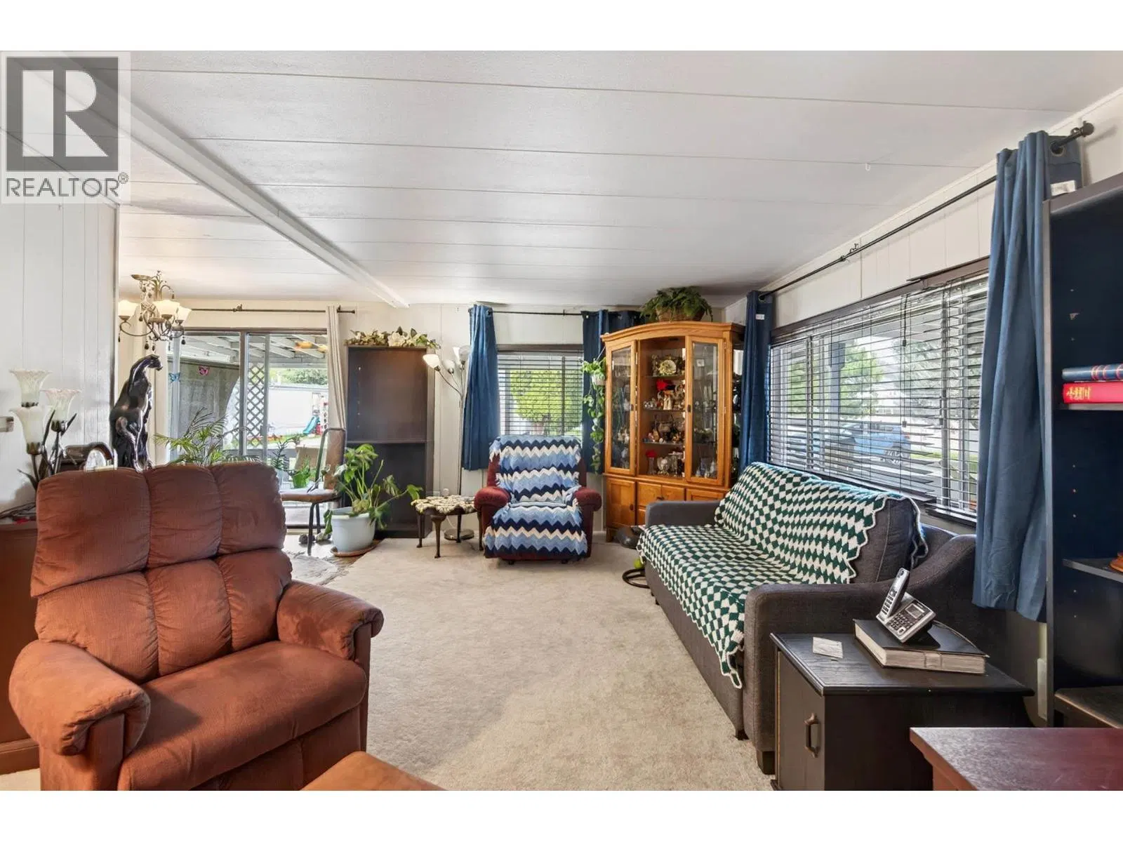 Photo 5 of 37 at #228 – 2400 OAKDALE Way