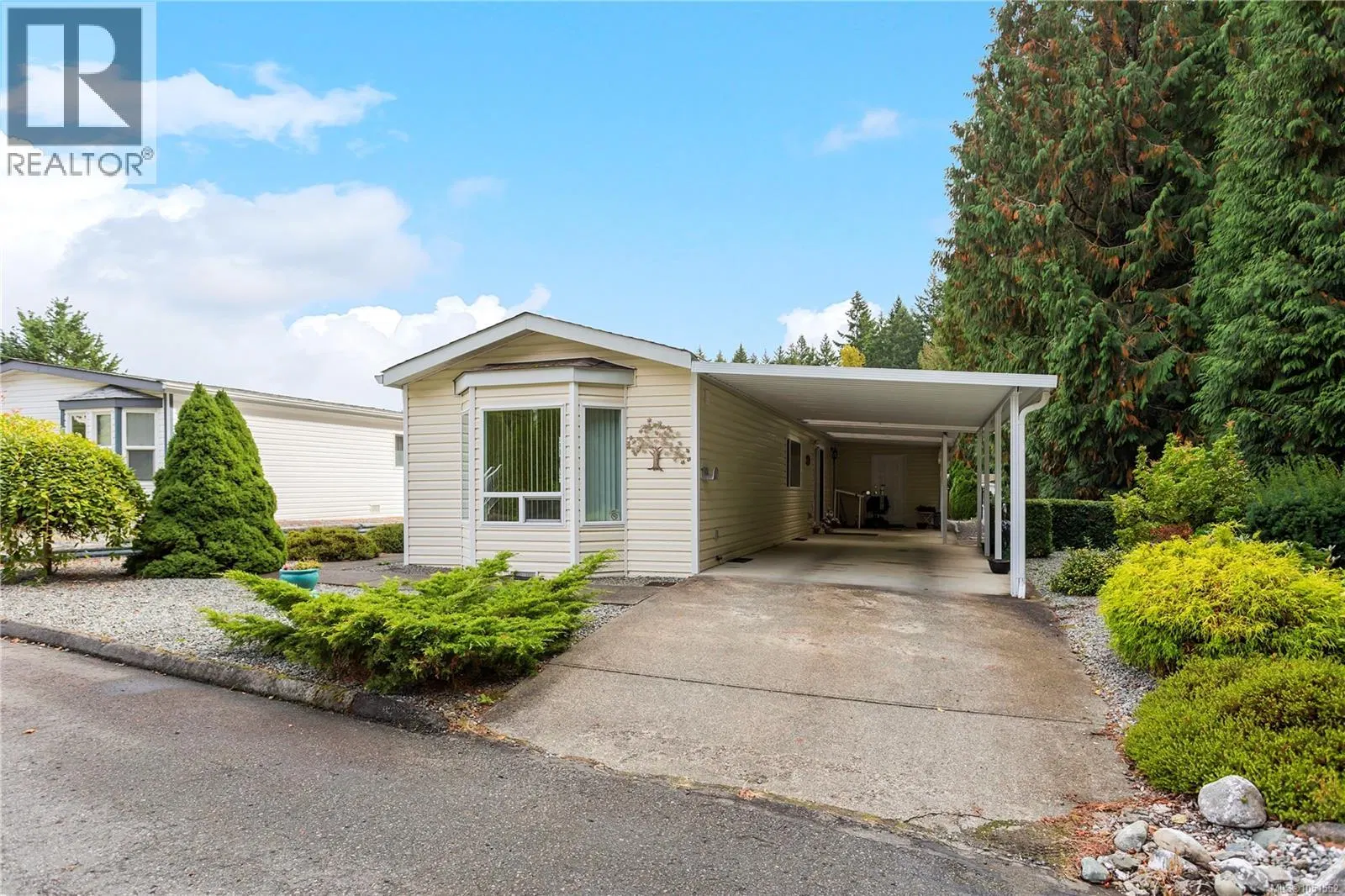 #39 – 1048 Murchie Way