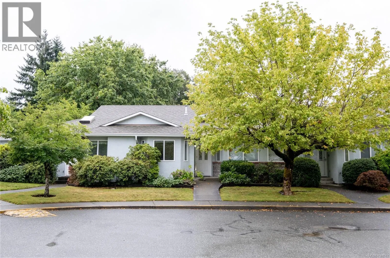 Photo 3 of 38 at #13 – 595 Evergreen Road