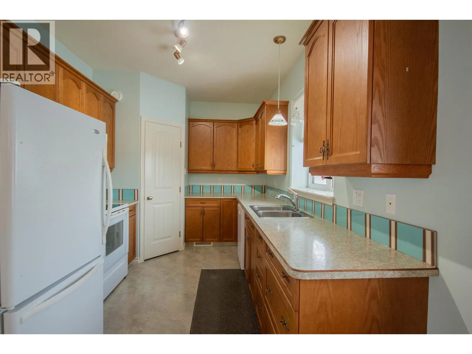 Photo 2 of 20 at #1 – 11001 17 Street