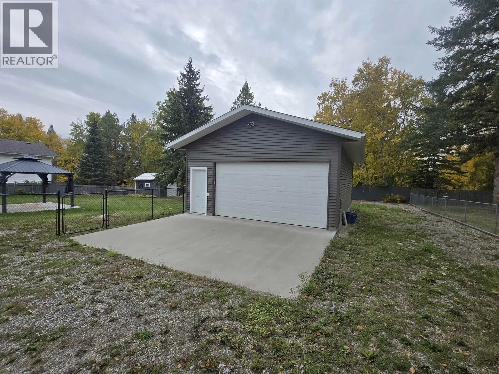 Photo 2 of 35 at 241 ENEMARK Road