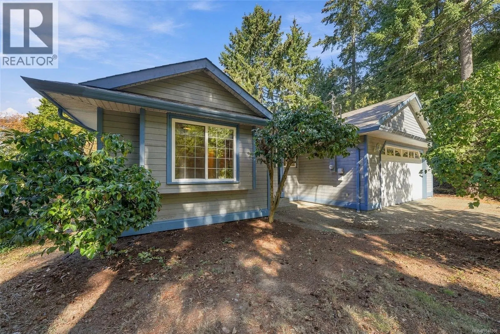 821 Shorewood Drive