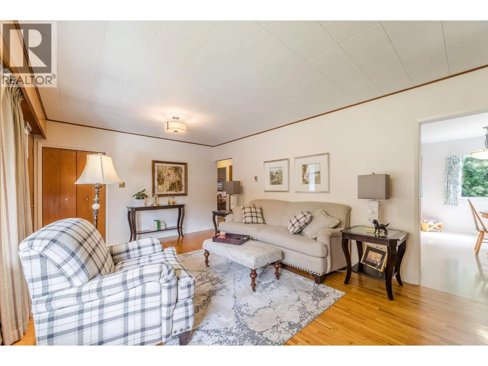 Photo 5 of 28 at 14001 Amm Avenue