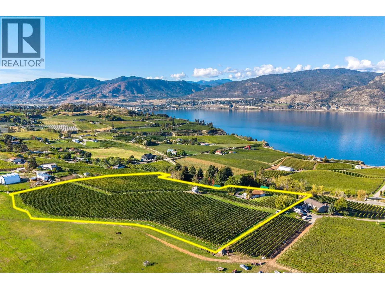 Photo 4 of 9 at 1056 Naramata Road