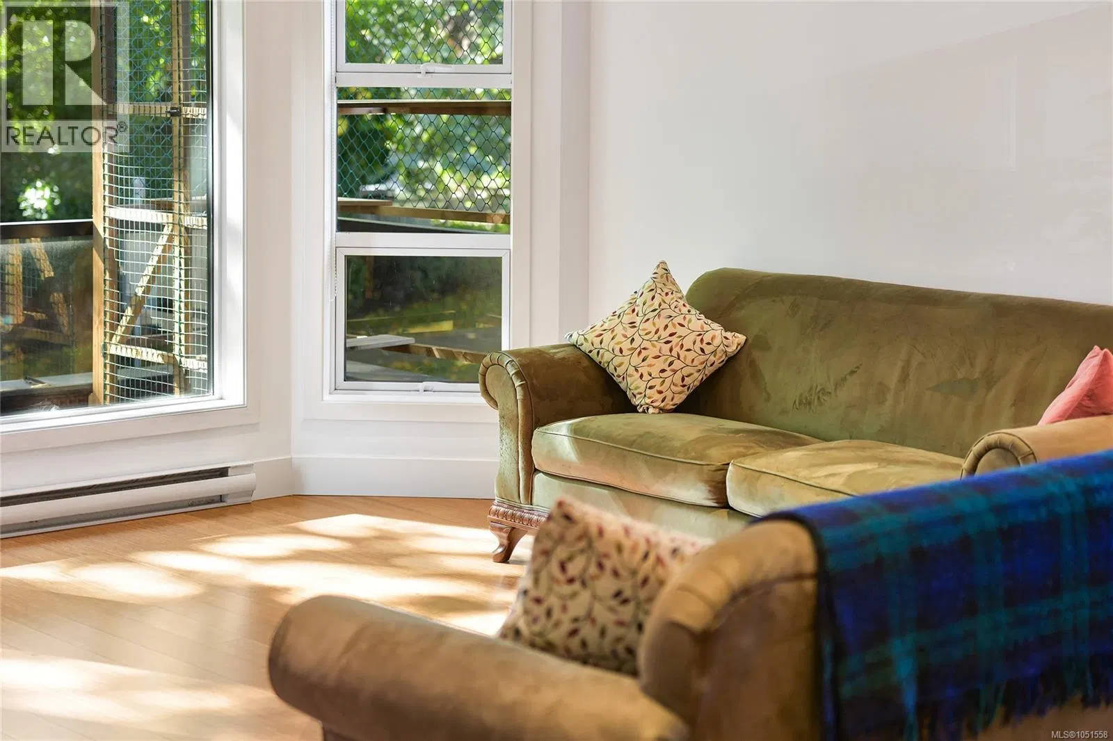 Photo 4 of 64 at #206 – 2589 Penrhyn Street