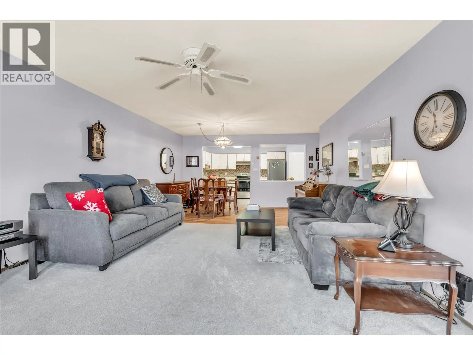 Photo 2 of 22 at #402 – 272 Green Avenue