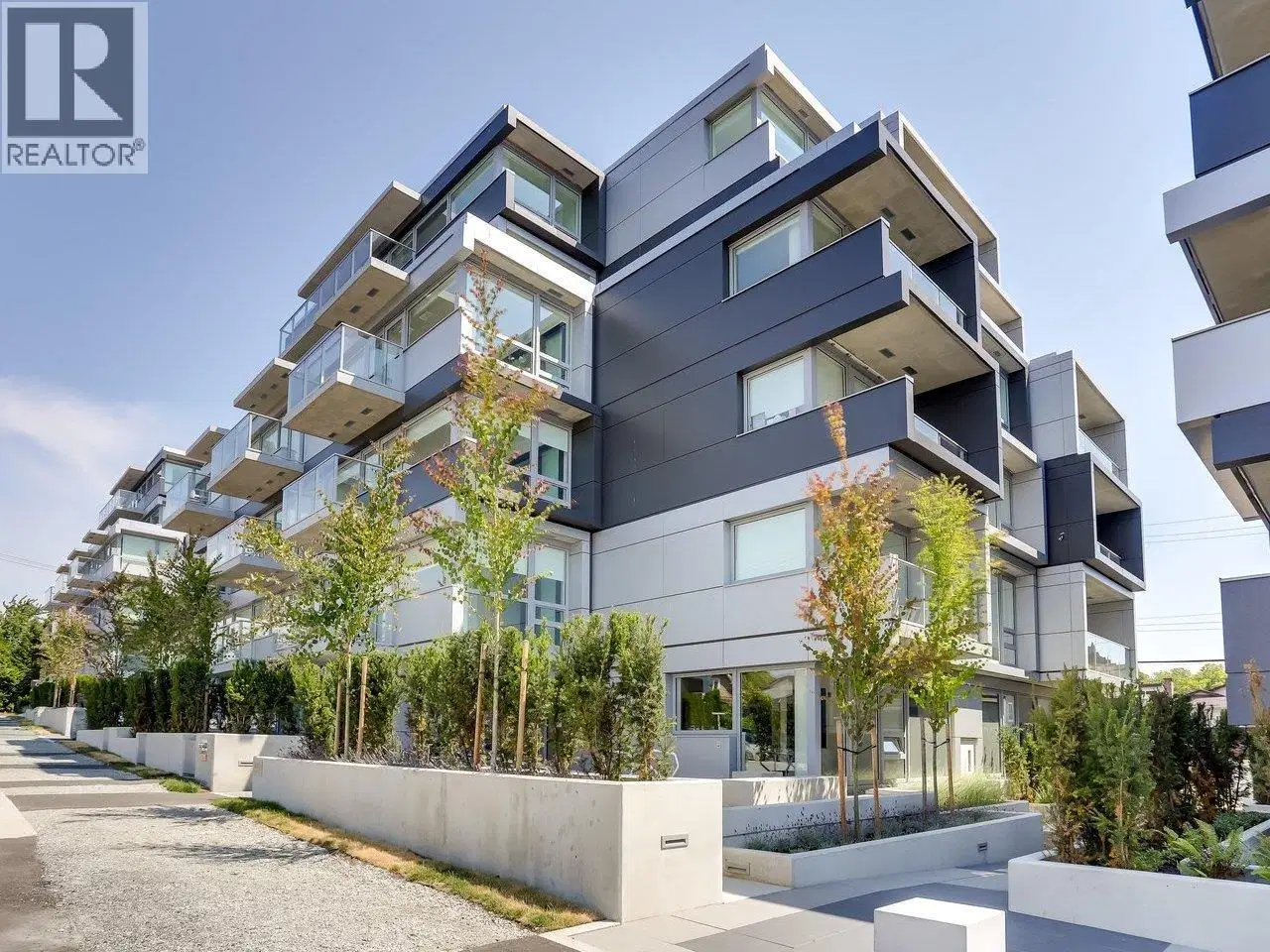 #602 – 8030 OAK Street