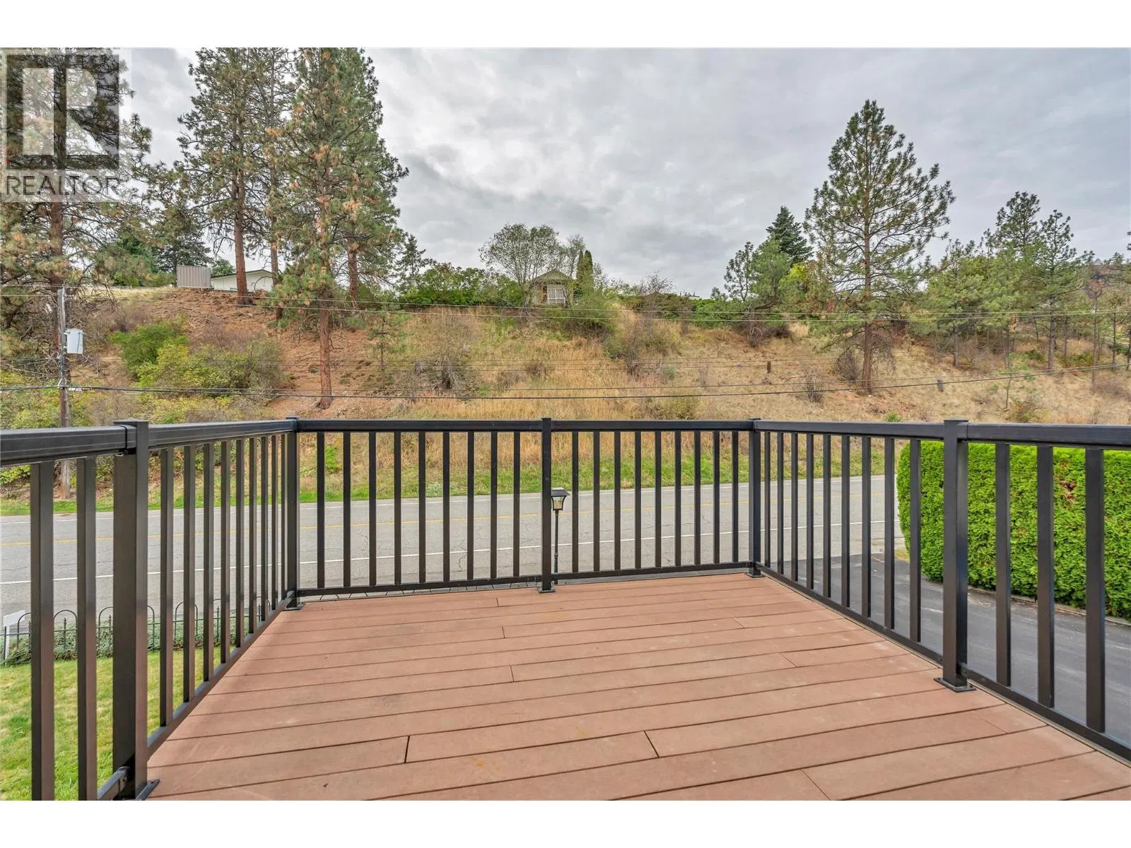 Photo 3 of 29 at #2 – 11318 Jubilee Road