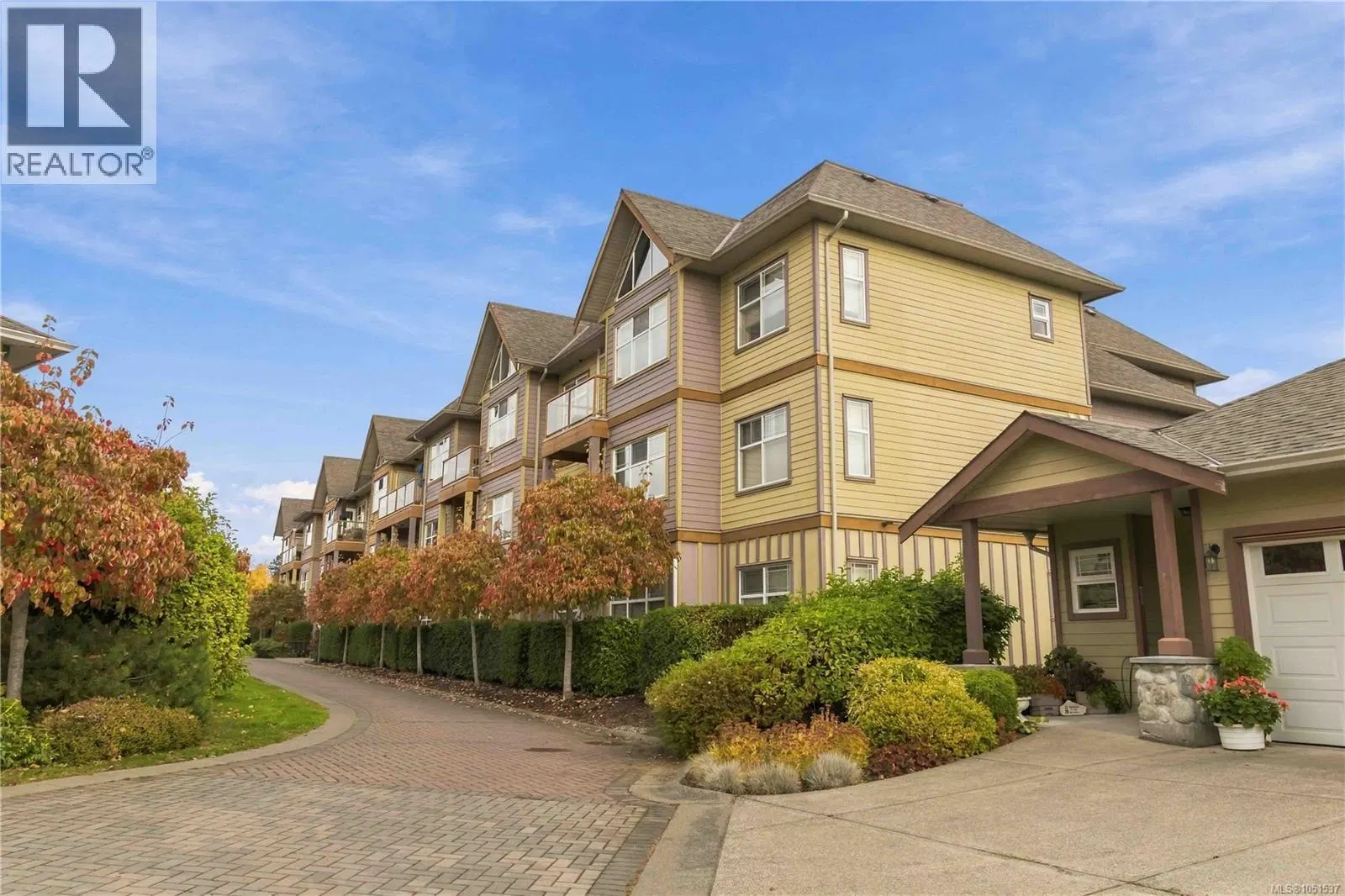 Photo 3 of 39 at #308 – 1959 Polo Park Court