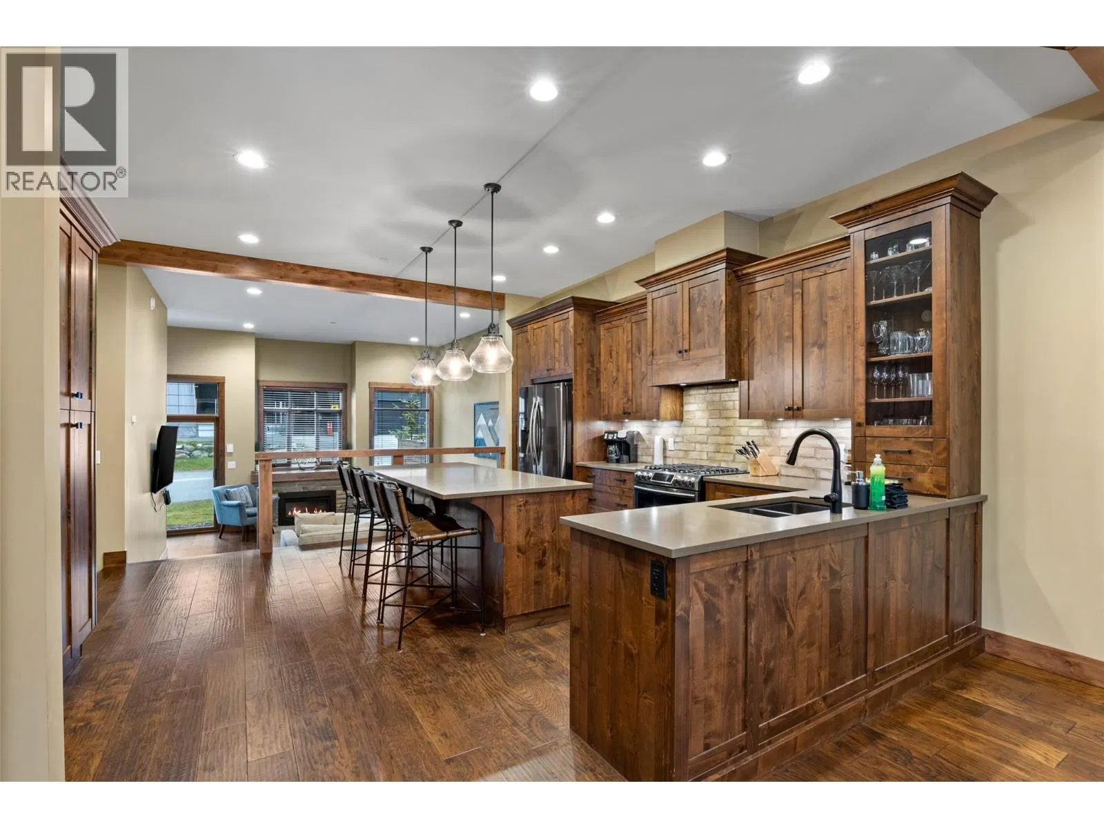 Photo 5 of 32 at #12 – 3280 Village Way