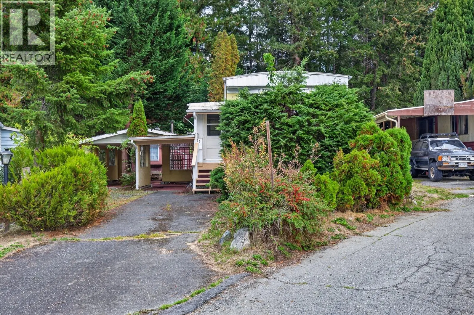 Photo 4 of 21 at #26 – 2785 Wallbank Road