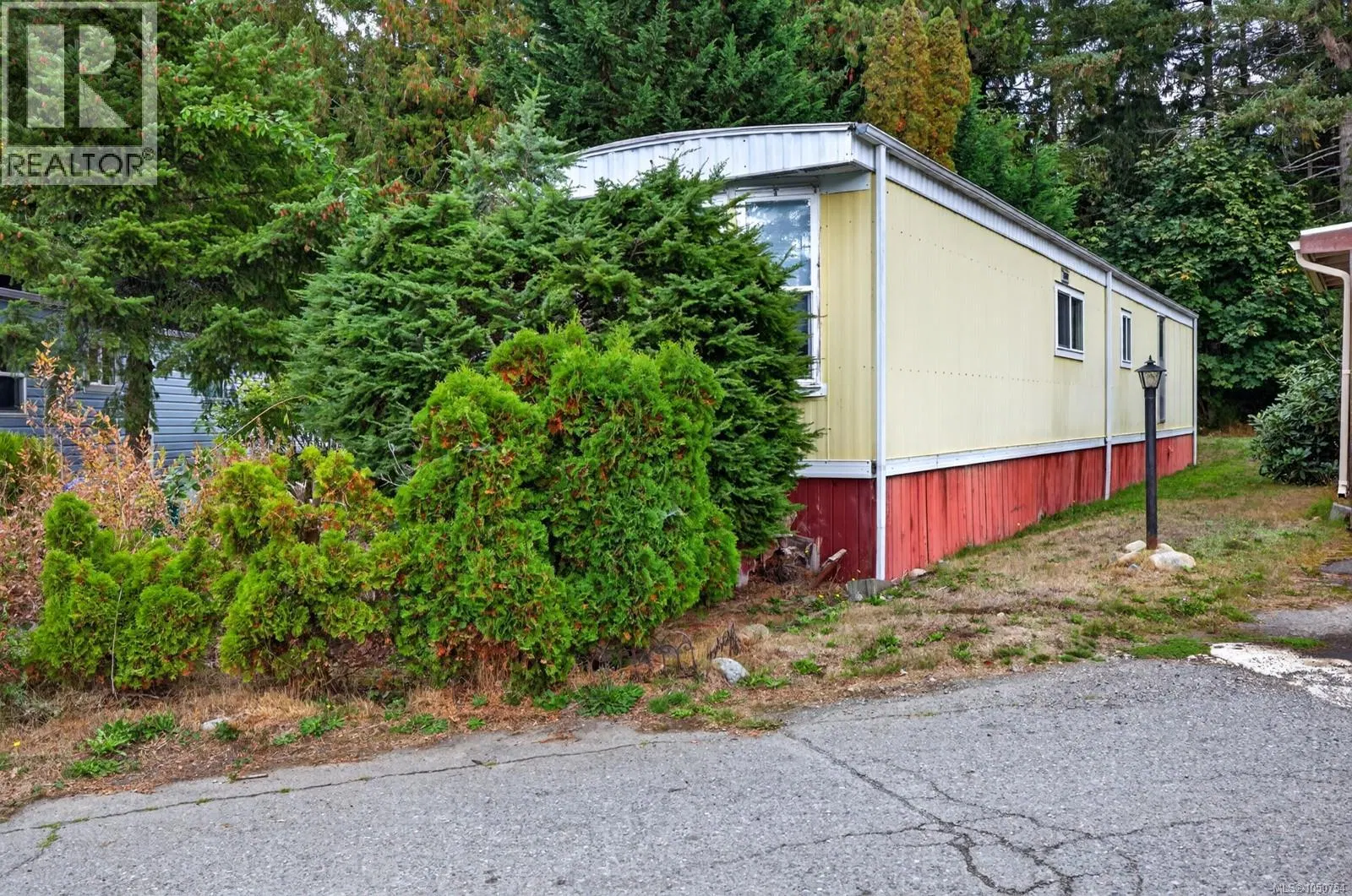 Photo 5 of 21 at #26 – 2785 Wallbank Road