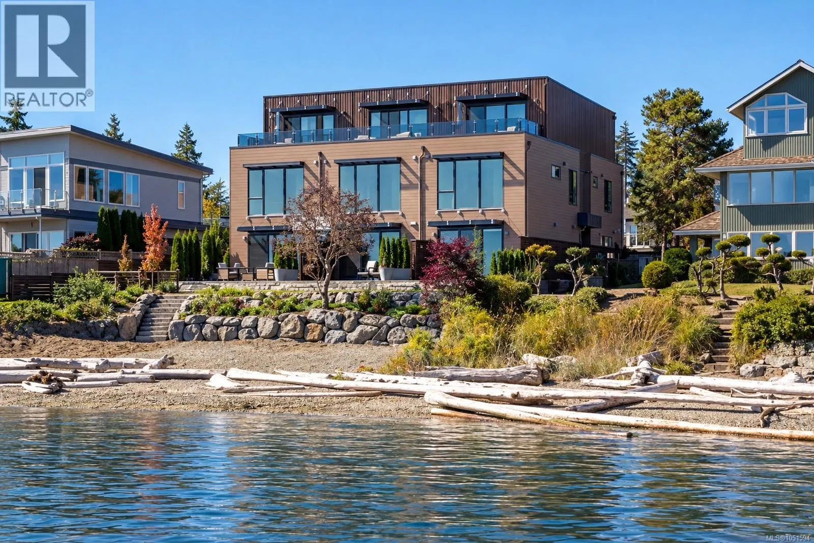Photo 1 of 34 at #1 – 2525 Rothesay Avenue