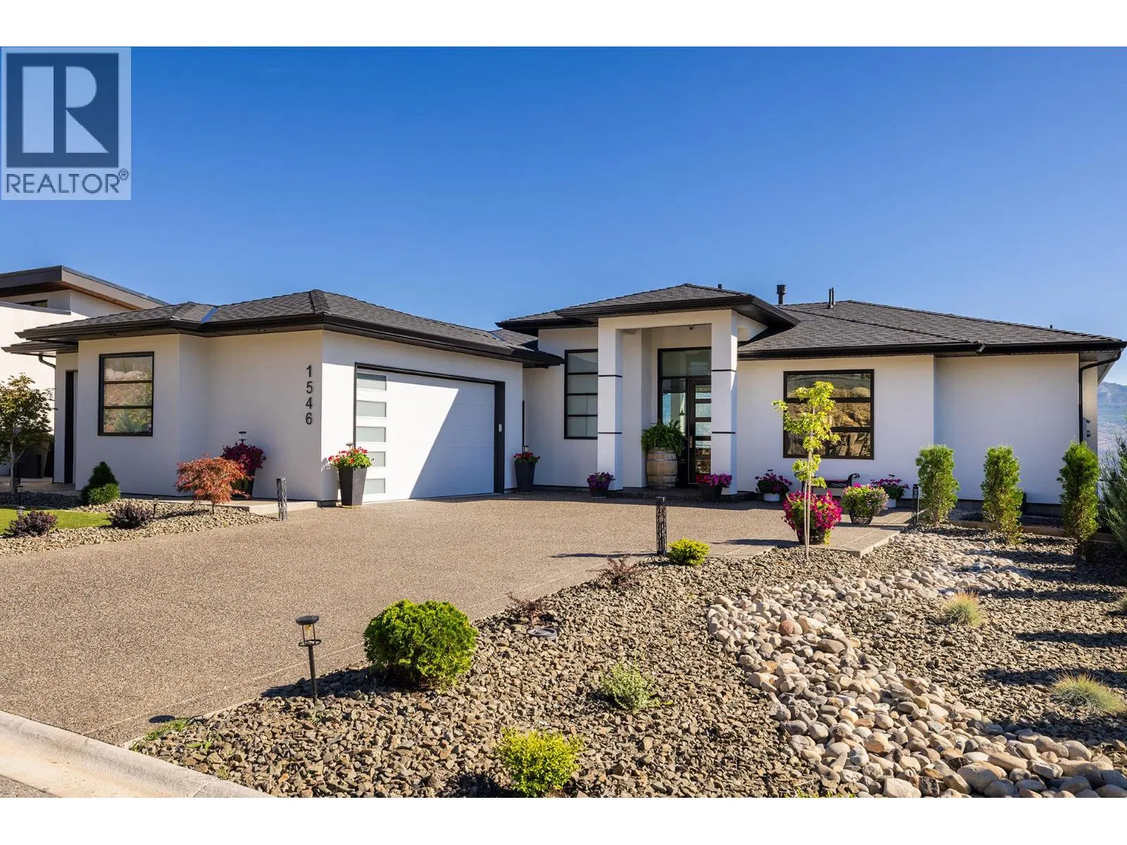 Photo 2 of 49 at 1546 Viognier Drive