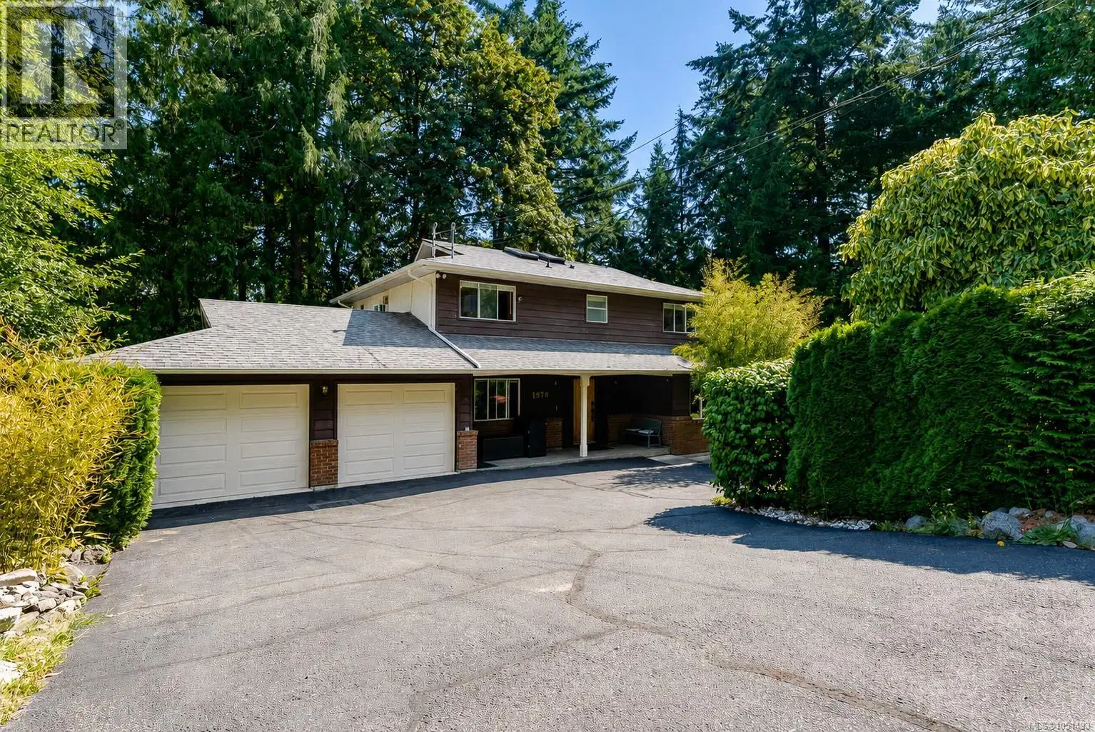 1970 Lands End Road