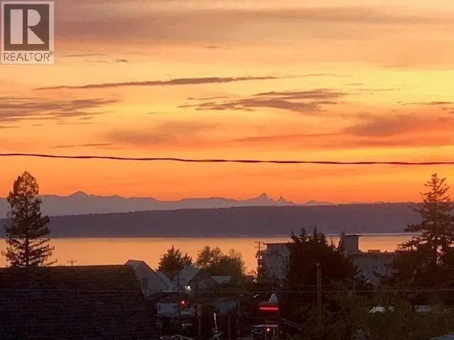 Photo 2 of 30 at Powell River