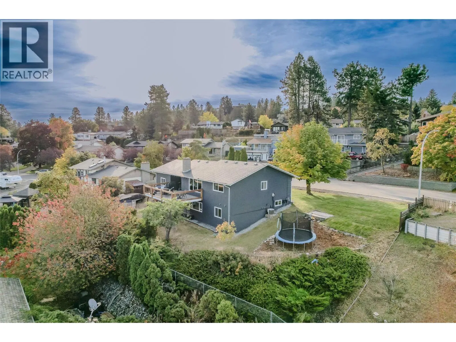 Photo 3 of 64 at 891 Gleneagles Drive