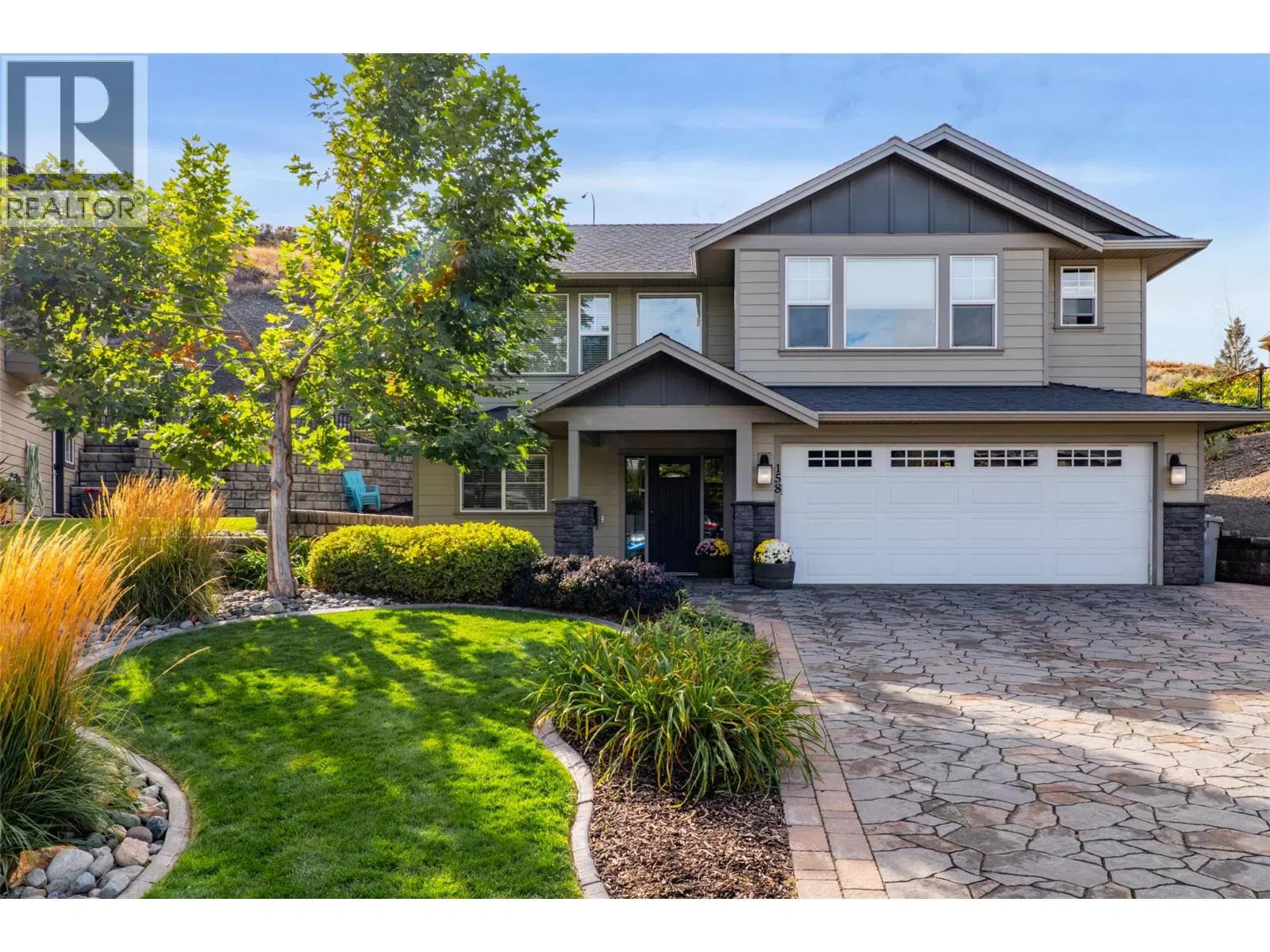 Photo 1 of 27 at 158 Fernie Place