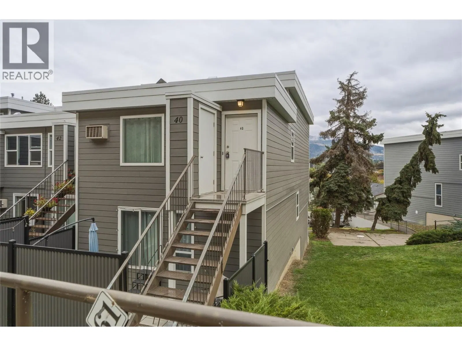 Photo 1 of 25 at #40 – 3800 40 Avenue