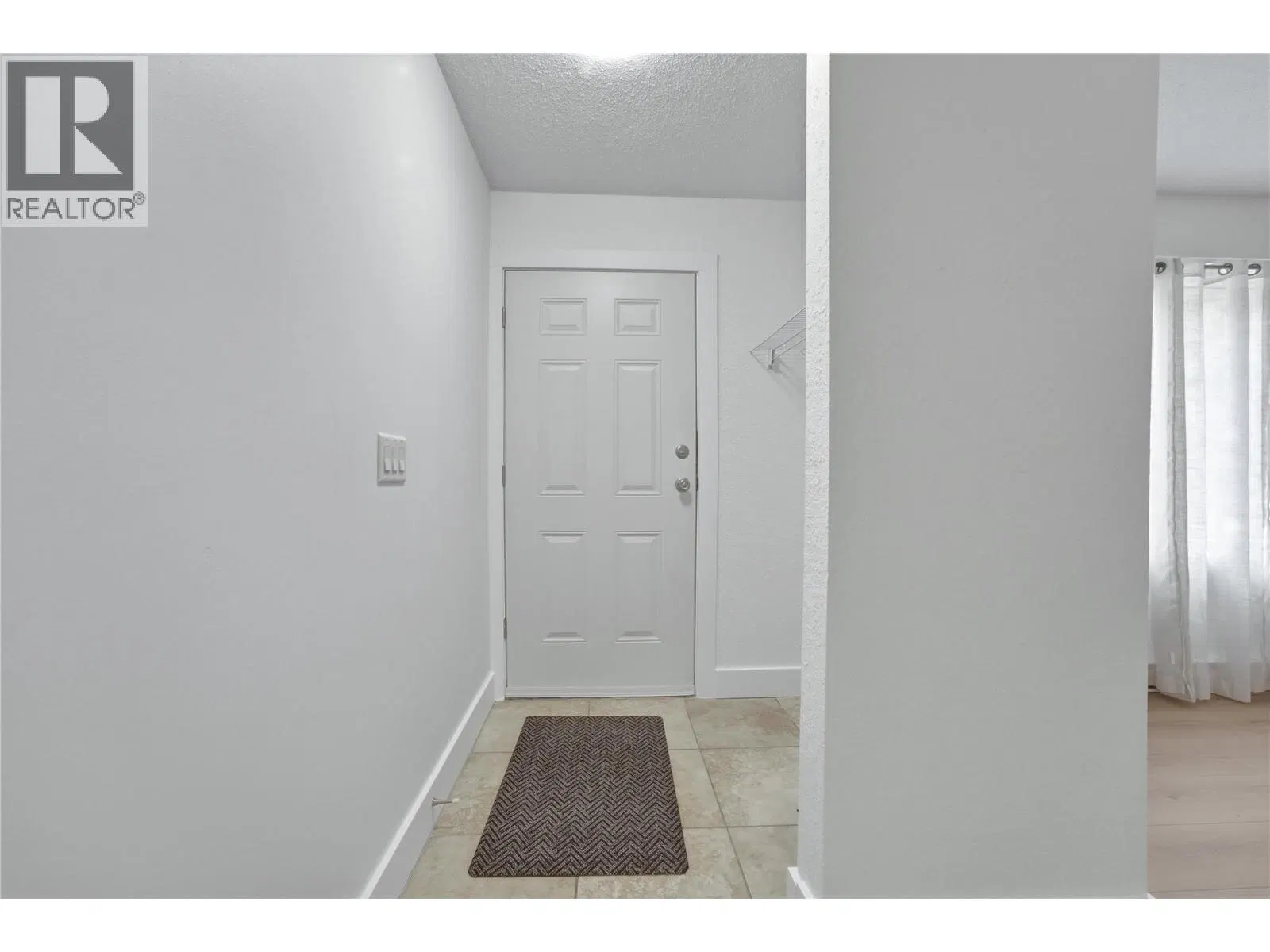 Photo 2 of 25 at #40 – 3800 40 Avenue