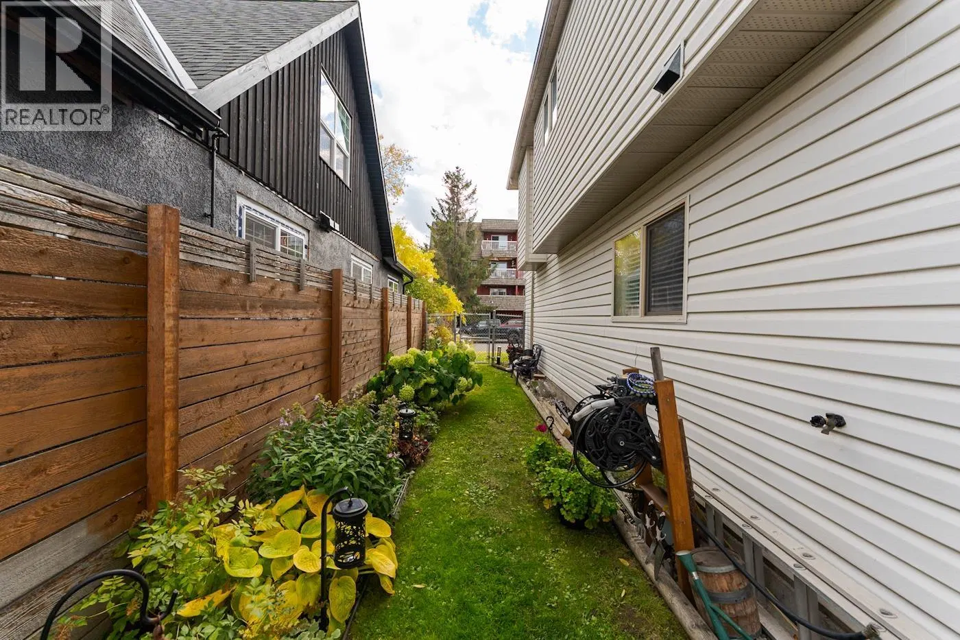 Photo 4 of 40 at 1772 6TH Avenue