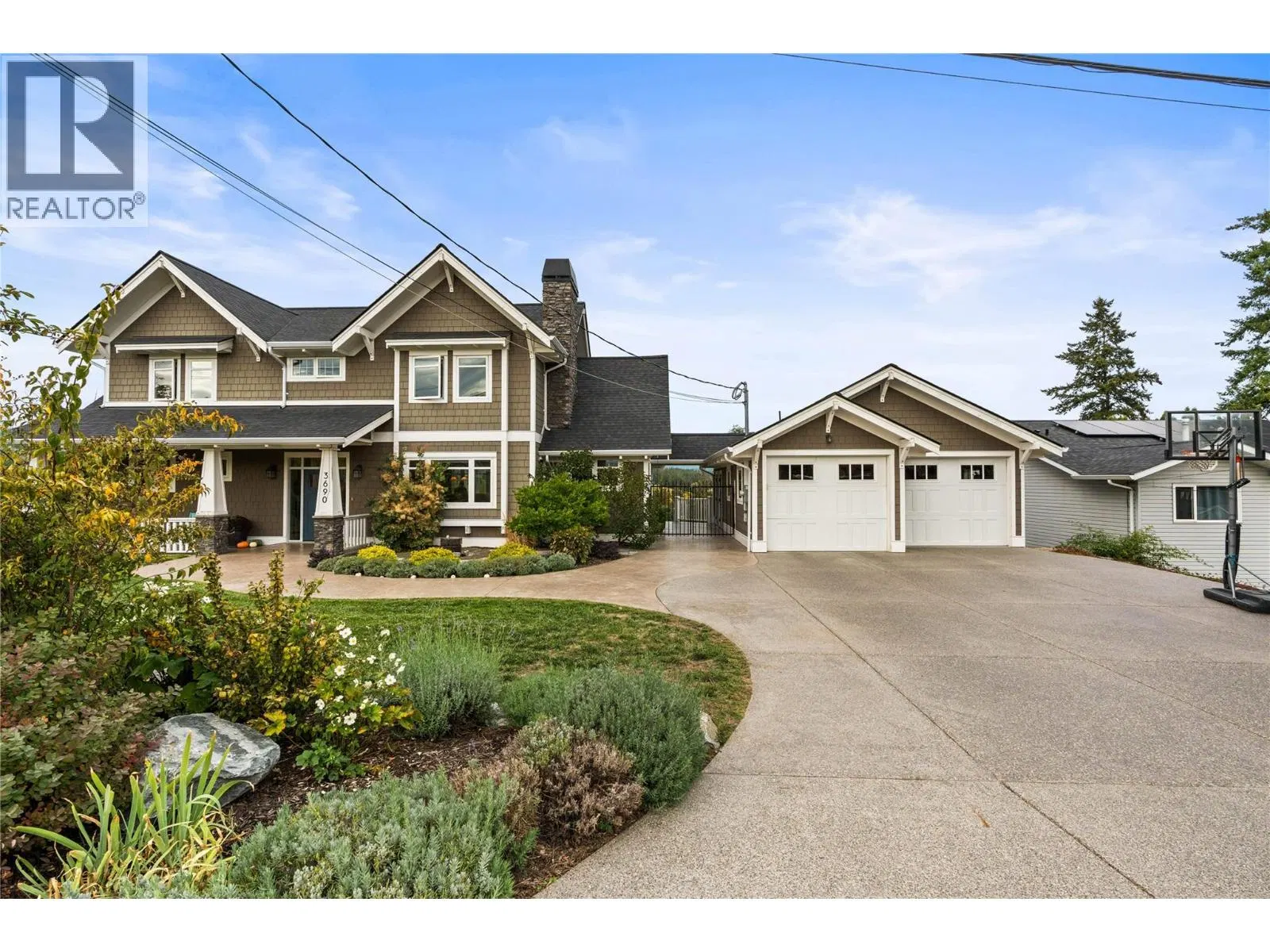 Photo 5 of 91 at 3690 Sage Avenue