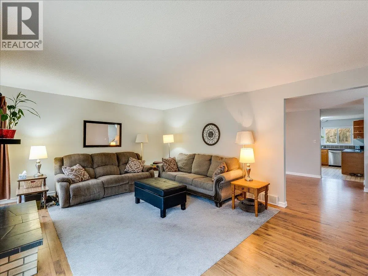 Photo 5 of 55 at 3866 CARNATION Drive