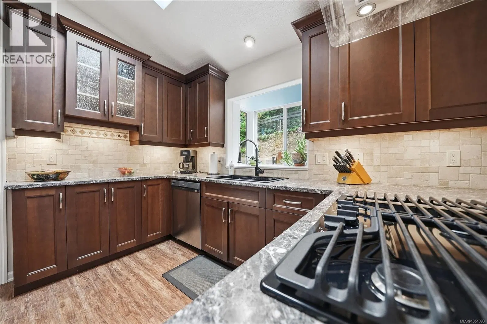 Photo 5 of 68 at 1580 Meadowood Way