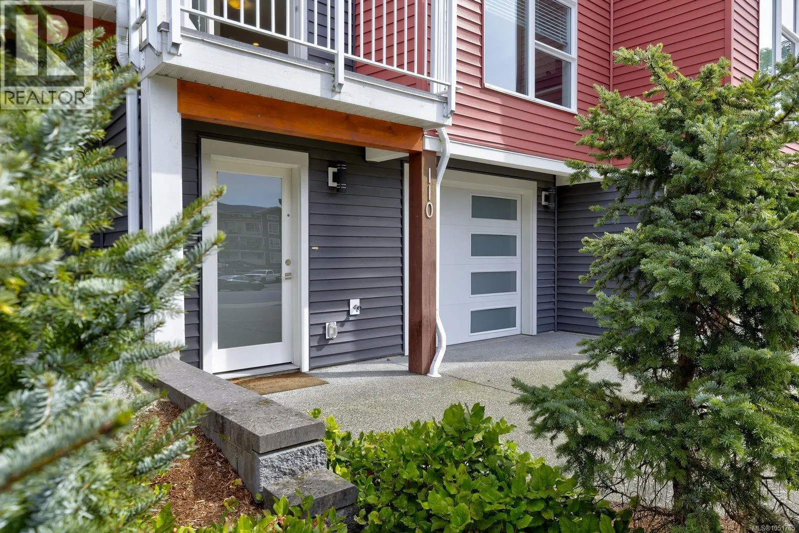 Photo 2 of 38 at #110 – 1800 Summerhill Place