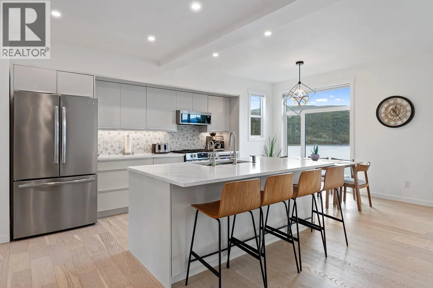 #12 – 40 Kestrel Place
