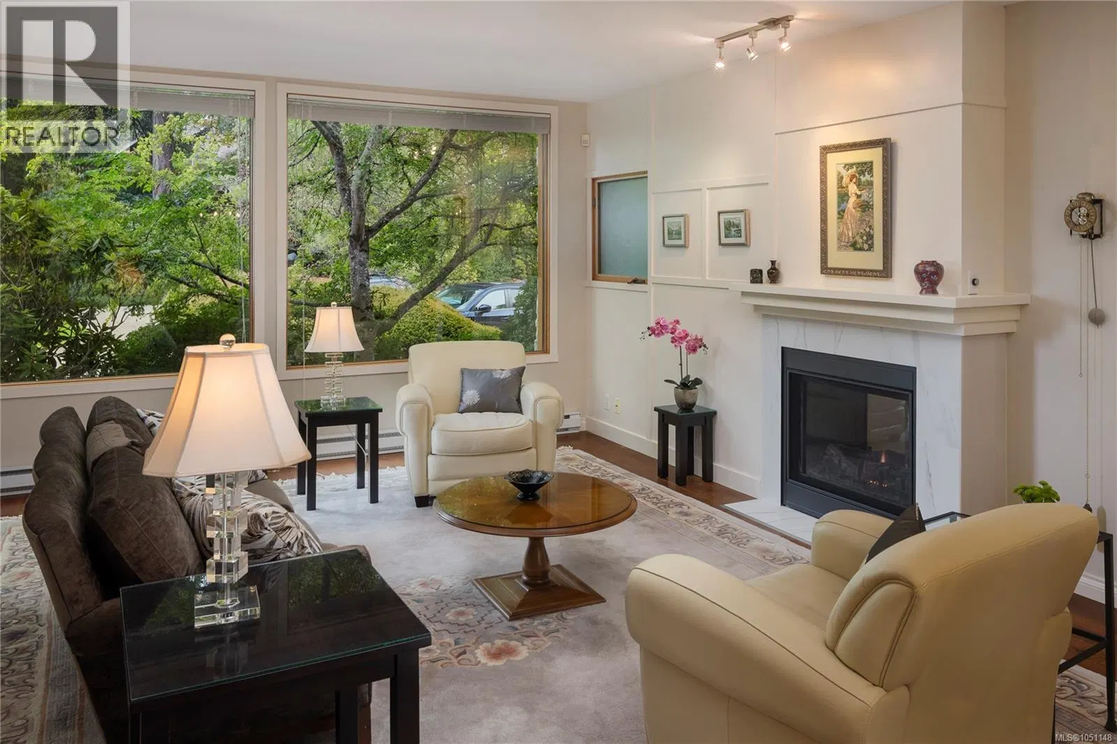Photo 4 of 43 at #106 – 5329 Cordova Bay Road