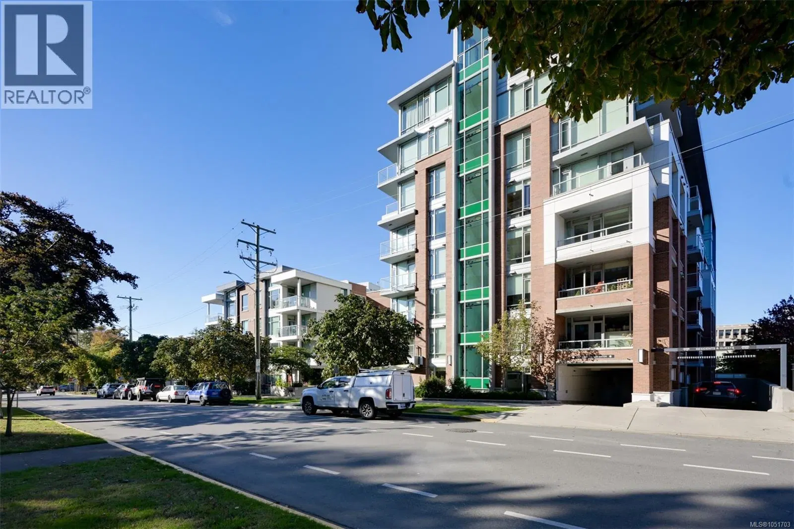 #106 – 640 Michigan Street