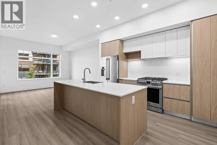 #203 – 2780 Olalla Road
