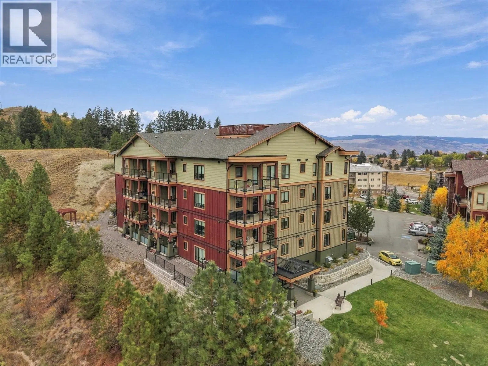 Photo 2 of 77 at #2103 – 1405 SPRINGHILL Drive