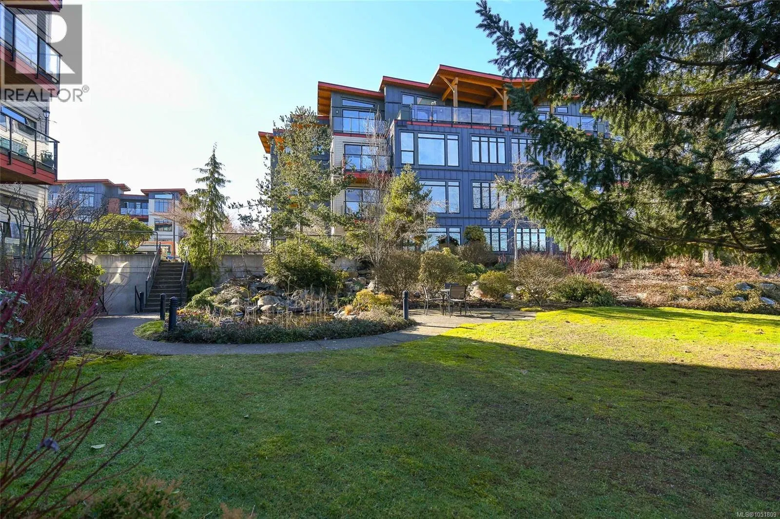 Photo 5 of 53 at #322 – 2300 Mansfield Drive