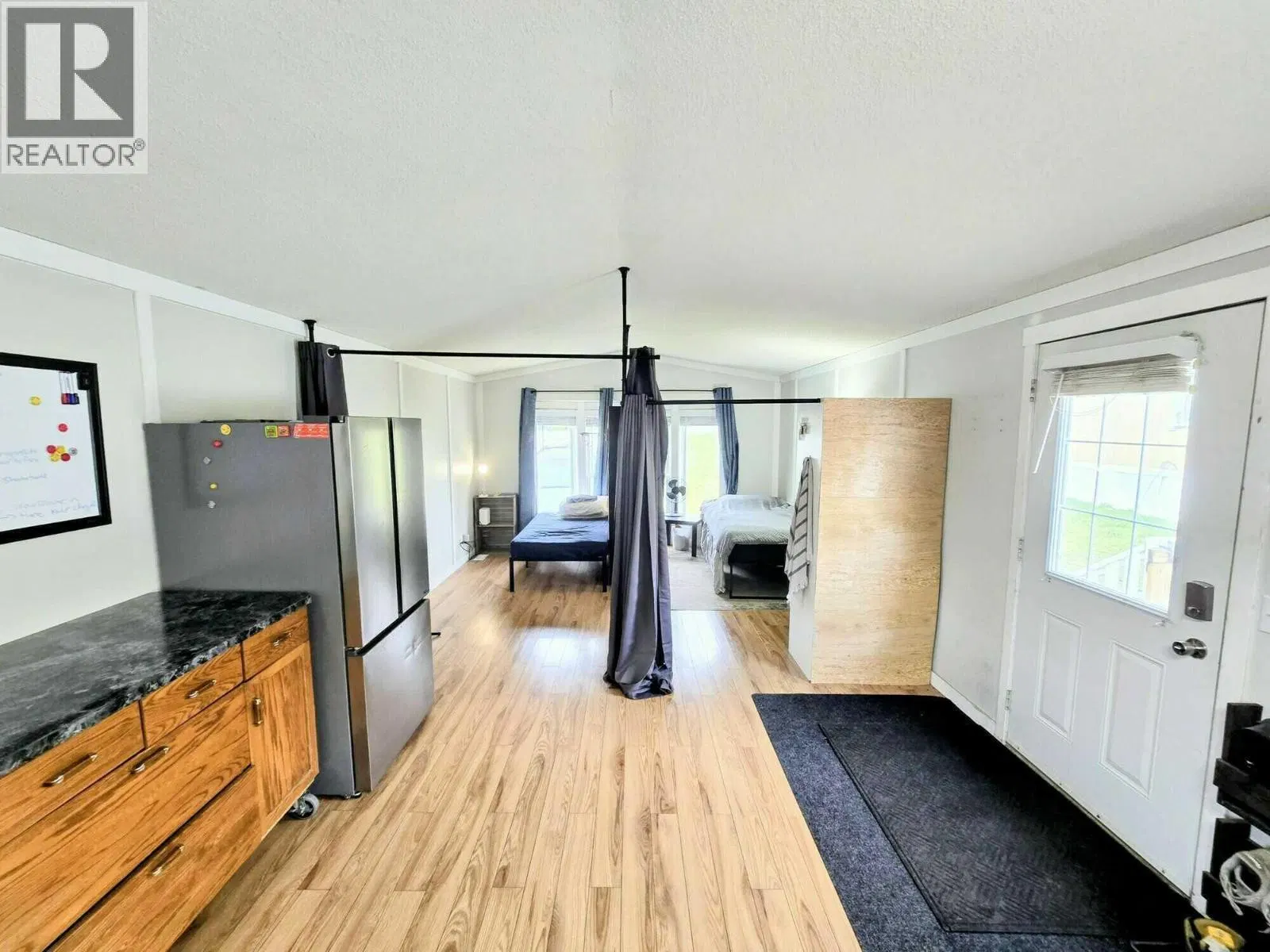 Photo 3 of 12 at 21 Champlain Place