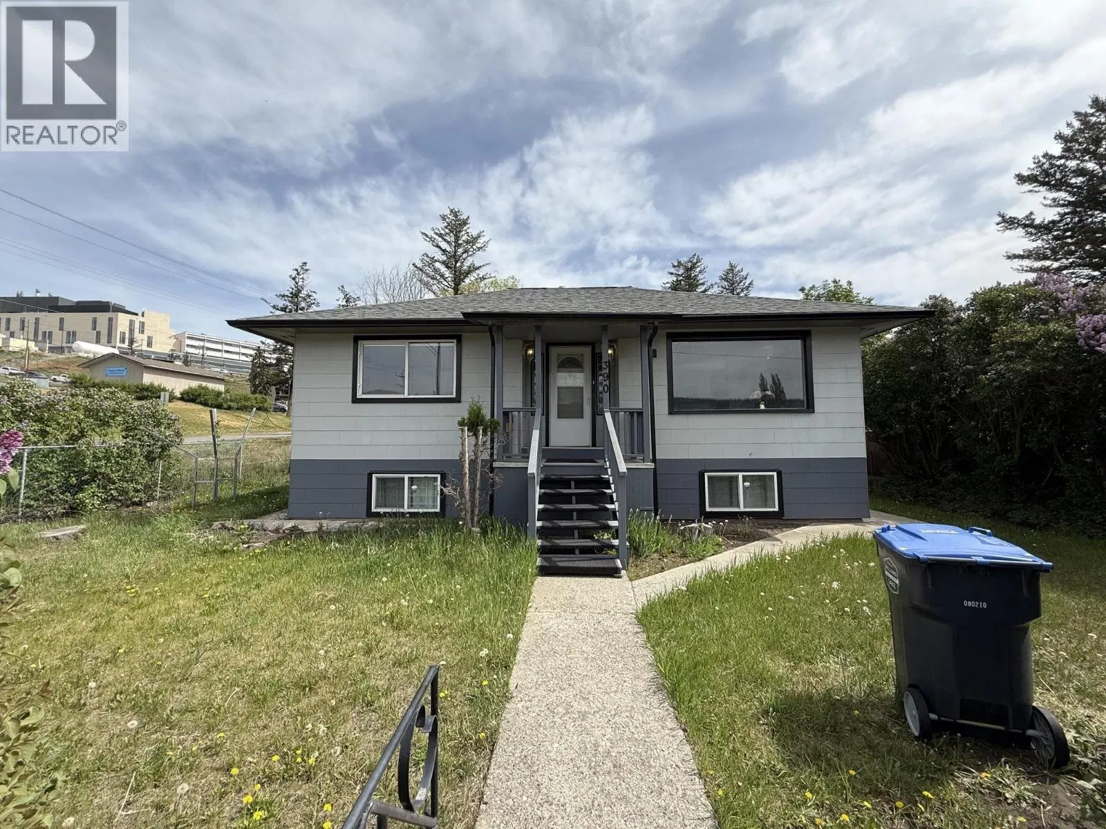 390 THIRD Avenue