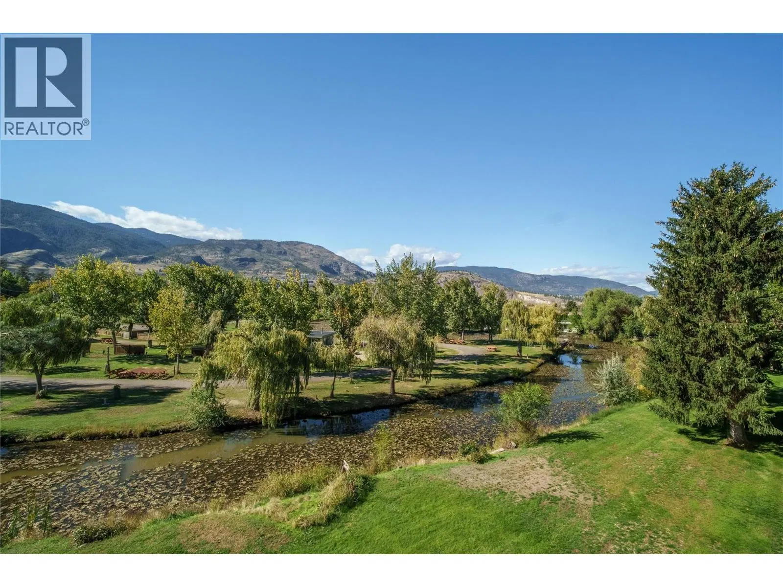 Photo 2 of 26 at #413 – 150 Skaha Place