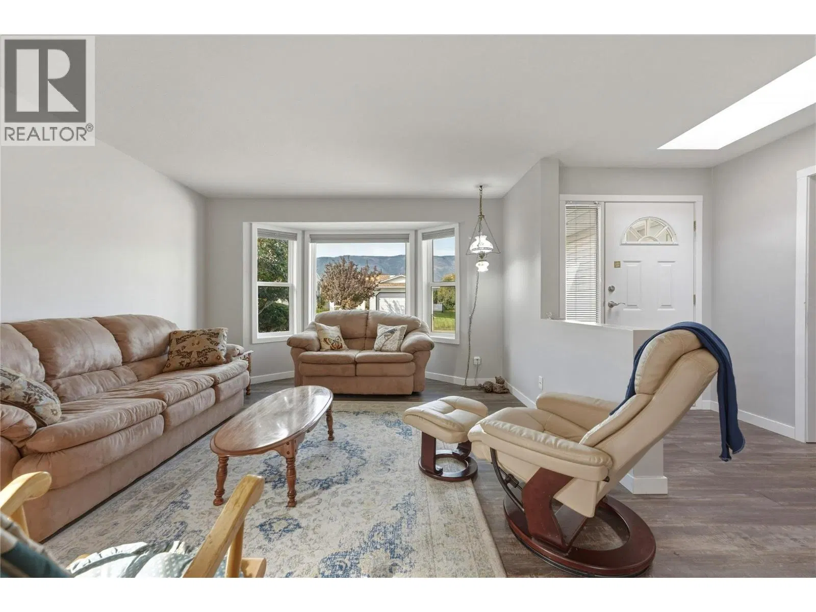 Photo 4 of 31 at 317 3rd Street