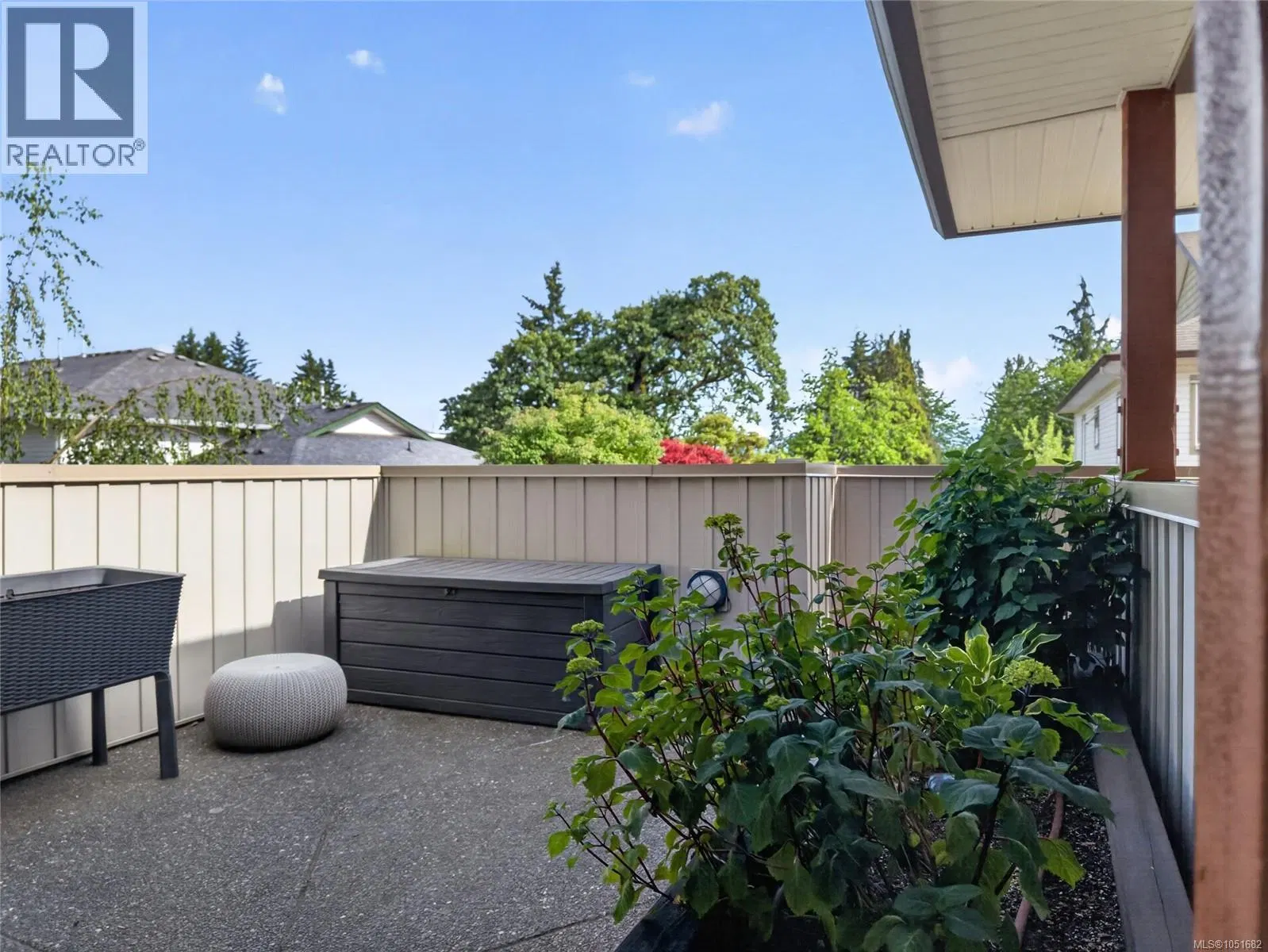 Photo 3 of 27 at #413 – 930 Braidwood Road