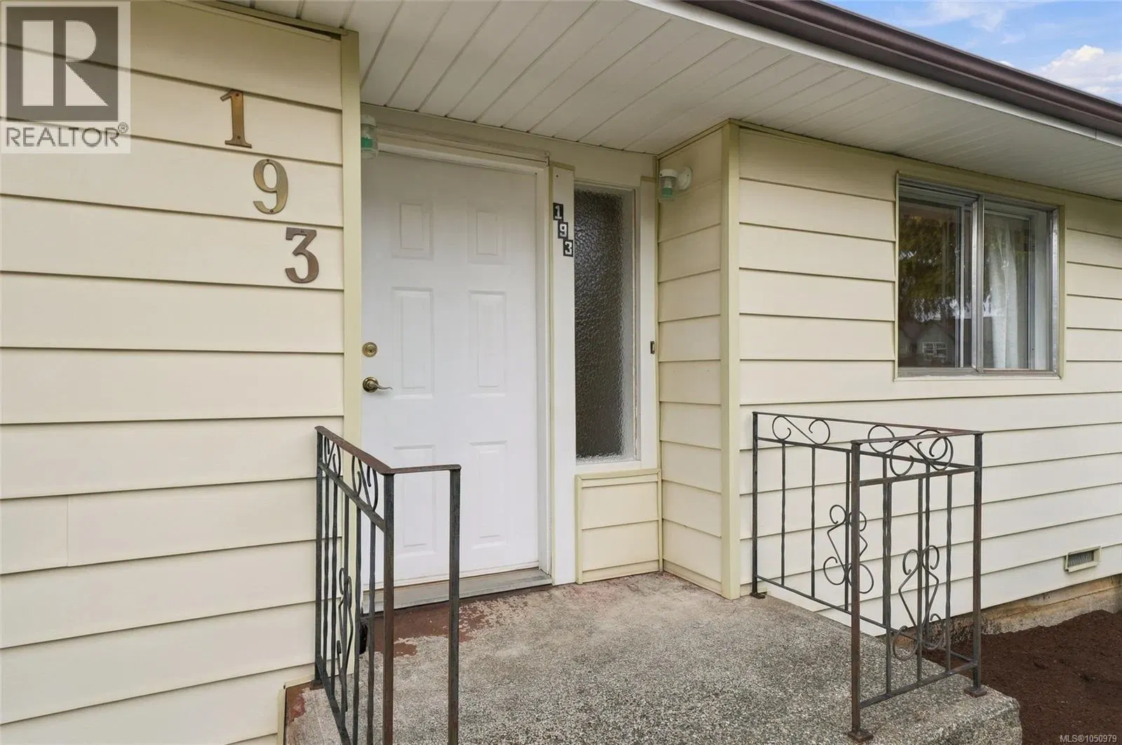 Photo 4 of 61 at 193 Corfield Street