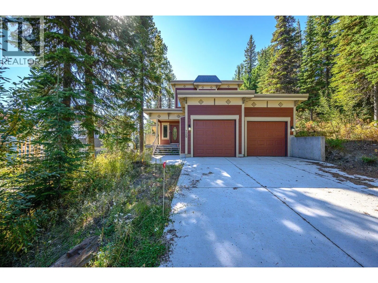720 Monashee Court